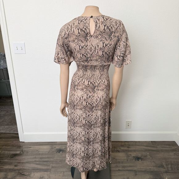 [Free Press] Snake Print Side Slit Crew Neck Flutter Sleeve Midi Dress Sz Large - Picture 2 of 10
